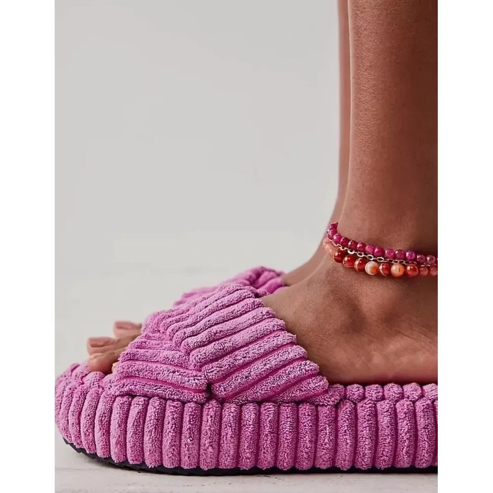 NWOB Free People Two Days in Ibiza Terry Platfrom Slide Sandals‎ Orchid size 9.5